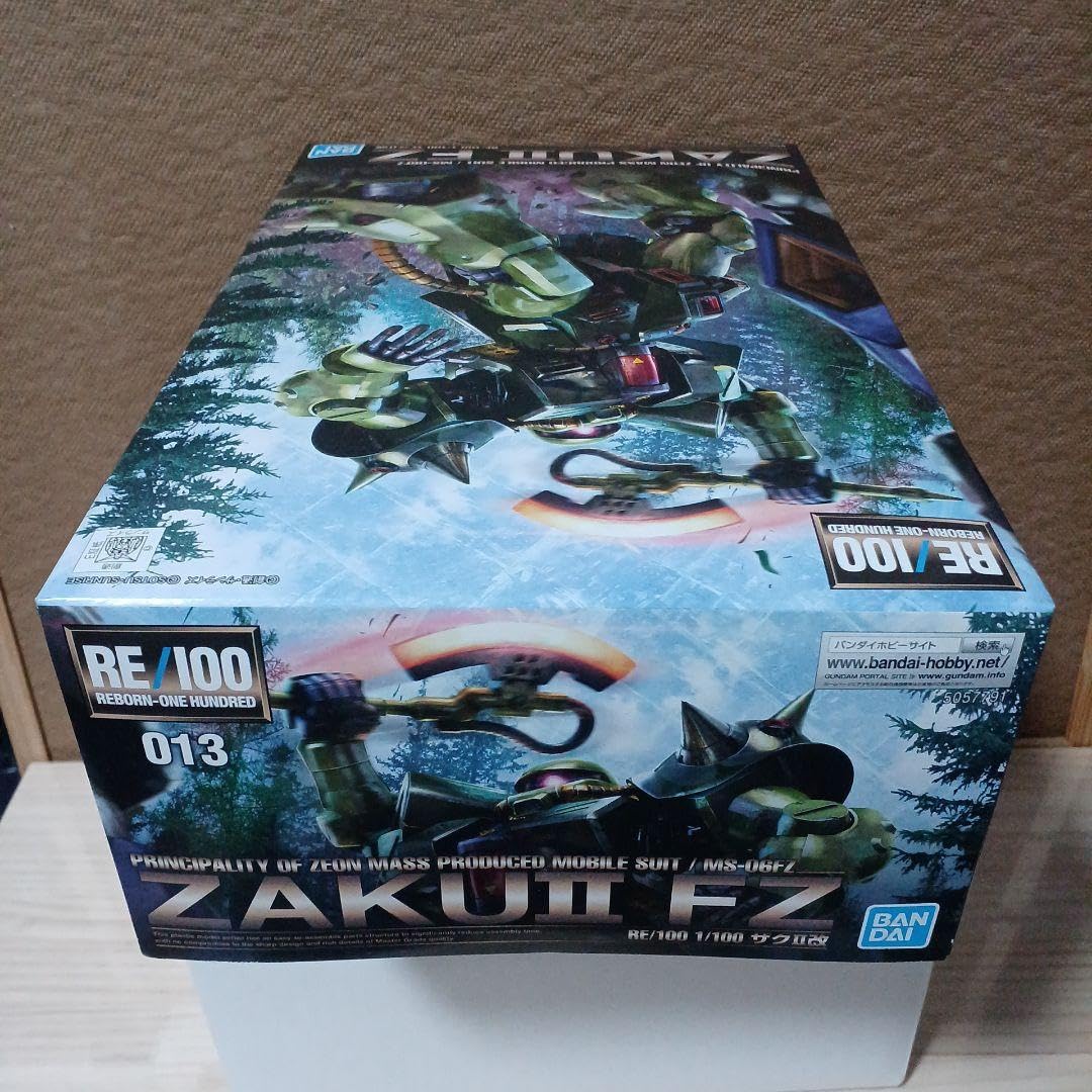 Amazon.co.jp: バンダイ RE／100 1／100 ザクII改 MS-06FZ 一種 : おもちゃ